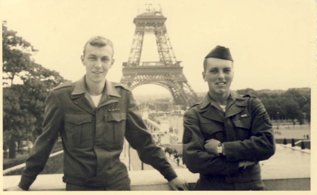 2 American army men in front of Eiffel Tower photograph